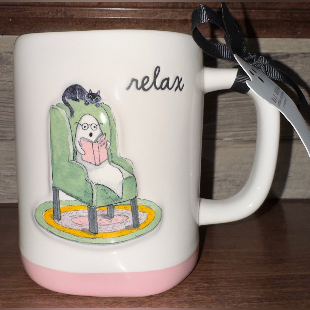Super Cute 🥰 Rae Dunn "Relax" Reading Ghost 👻 with a Cat 🐈⬛ Mug ☕️- NEW